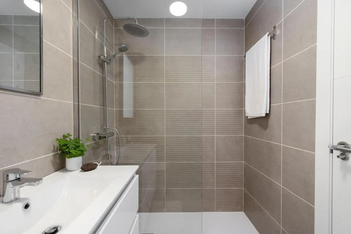 Centrum Estepona 900M Van Het Strand Apartment