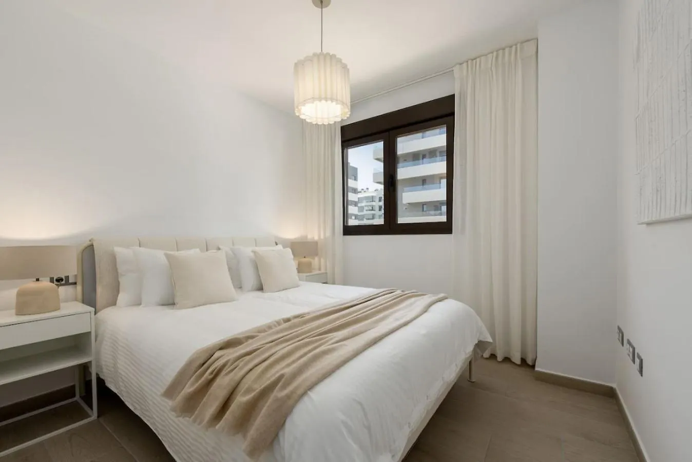 Centrum Estepona 900M Van Het Strand 0*,  Spain